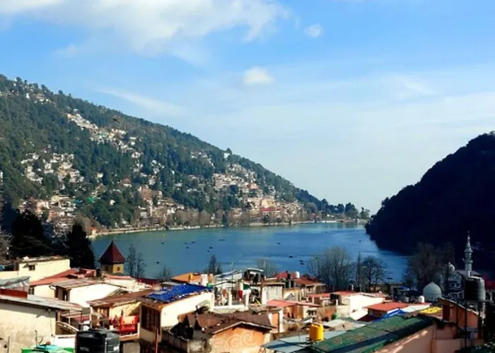 Goroomgo Radha Continental Nainital