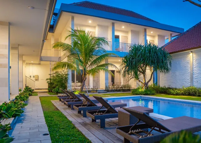 Berawa Dini Guesthouse Canggu 