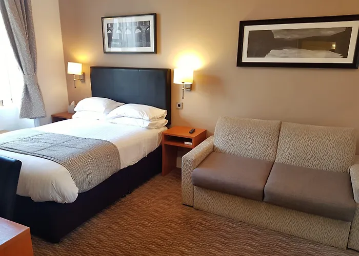 The Wellington Hotel Brecon