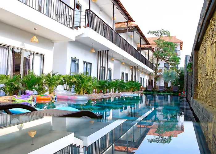 Aurora House Hotel Phú Quốc