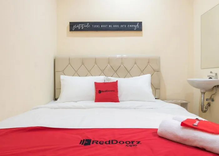 Reddoorz At Tebet Barat 2 Hotel Jakarta