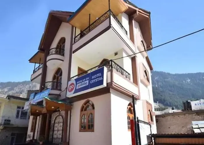 Oyo 10229 Hotel Crystal Manali 