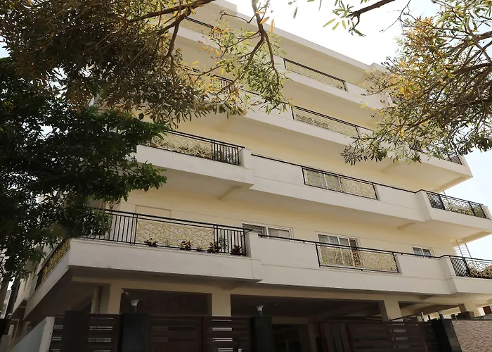 Treebo Kings Suits, Hsr Layout Bangalore