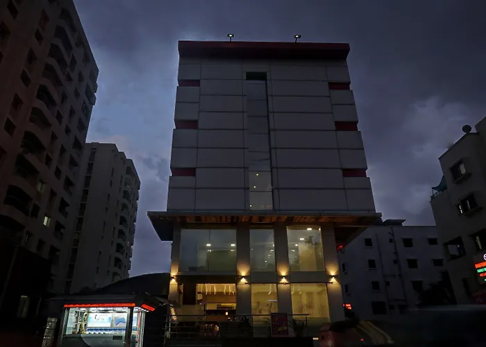 Treebo Bhagyashree Executive Hotel Mundhwa