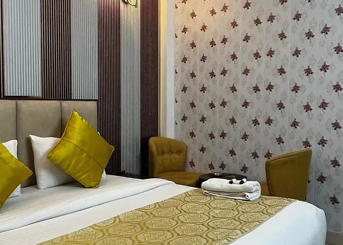 Mk Hotel And Restaurant Greater Noida