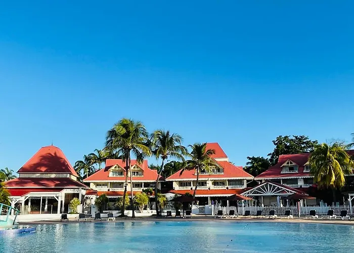 Sur la Plage P&V Village Vacances Sainte-Anne