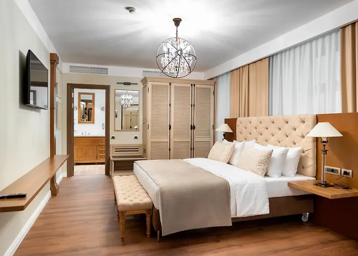 Best Western Plus Market Square Lemberg