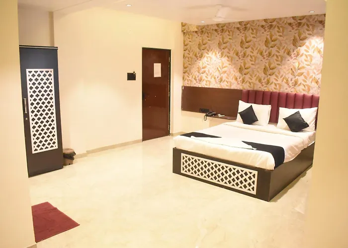 Lotus Excutive Hotel Pune