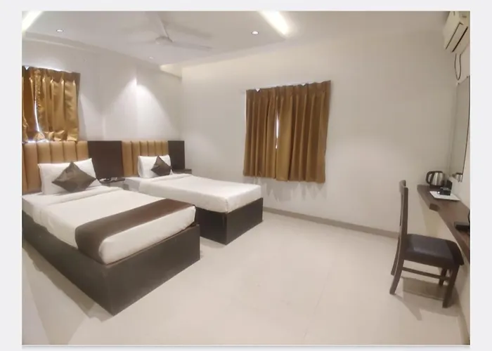 Lotus Excutive Hotel Pune