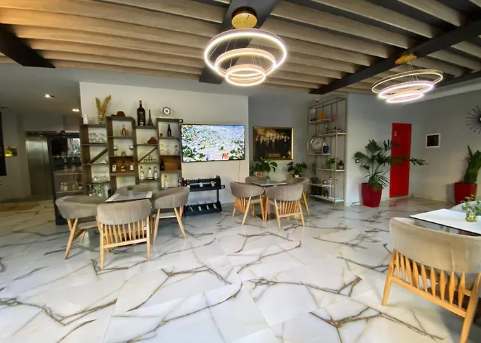 Peaky Hotel Durrës