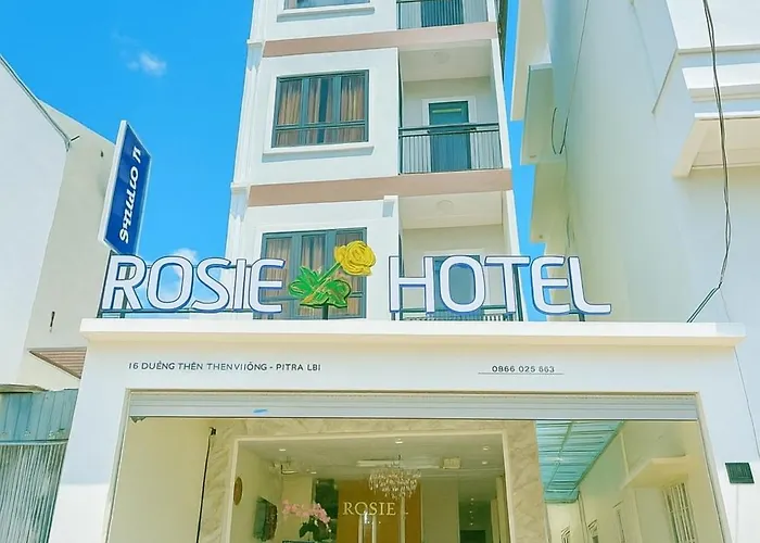 Rosie Hotel Da Lat