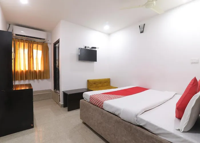 Hotel Metro Regency Lucknow
