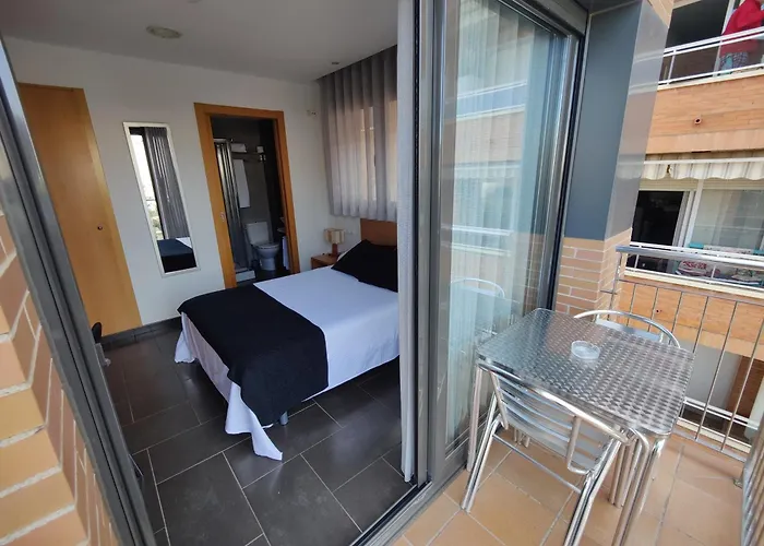 Hostal Manel Pineda De Mar