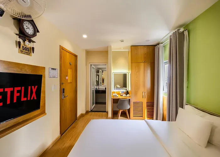 A25 Premium Hotel - 142 Bui Thi Xuan Ho Chi Minh City