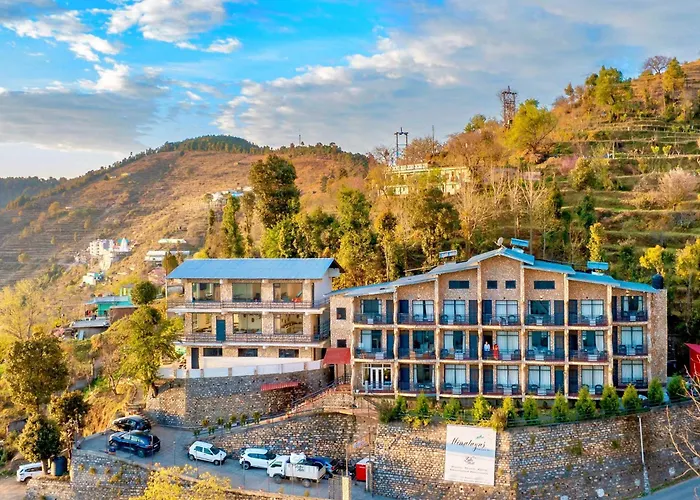 Himalayas Resort By The Lake Hill Mukteshwar