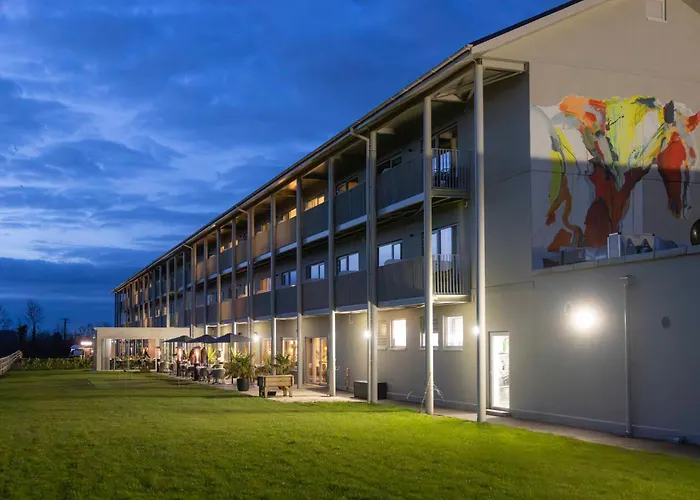 Hotel Voco The Club - Dublin Gateway By Ihg Naas