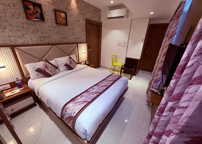 Hotel Pearl Residency Thane