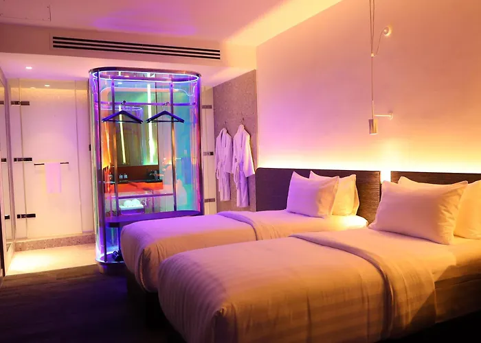 Capsuletransit Max - Airport Hotel - Landside, Public Area - Gateway Klia T2, Lvl 2M Sepang