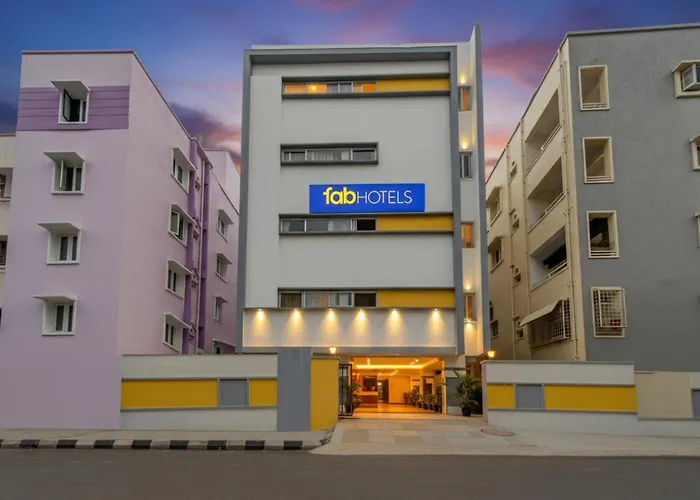 Fabhotel R3 Atmos Hyderabad