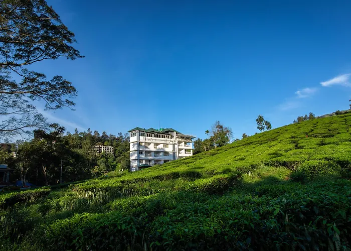 Monsoon Grande Hotel Munnar