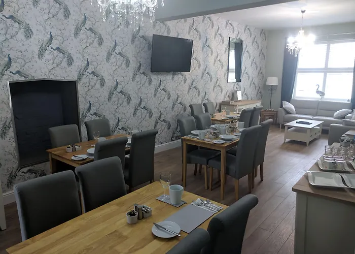 Lion House Bed & Breakfast With Restaurant Combe Martin