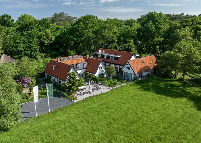 Villa De Hazelaar Schoorl