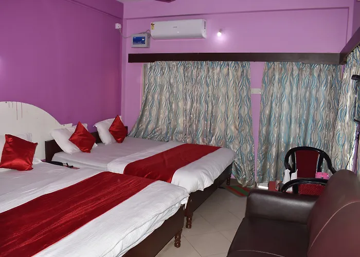 Hotel Parichay Puri