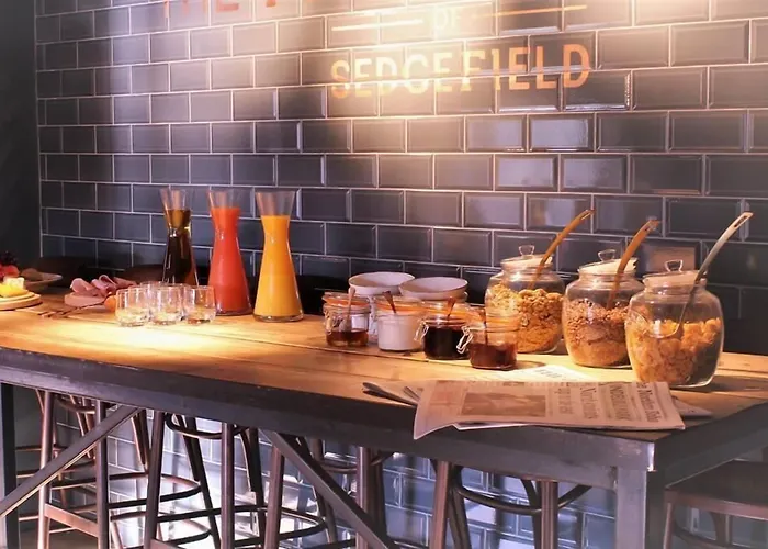 The Pickled Parson Of Sedgefield Hotel