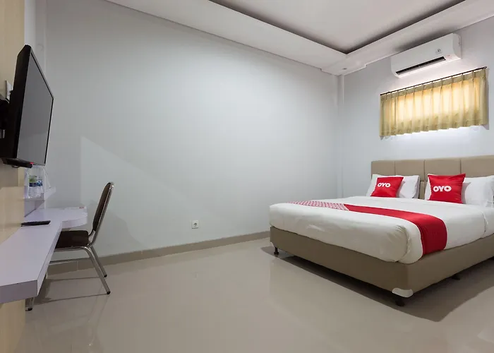Oyo 1949 Vrindavan Residence Denpasar 