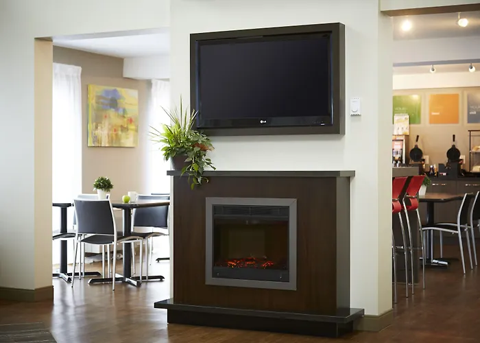 Clarion Pointe Hotel Campbellton