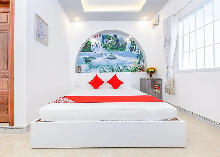 Super Oyo 598 Peony Hotel Cam Ranh