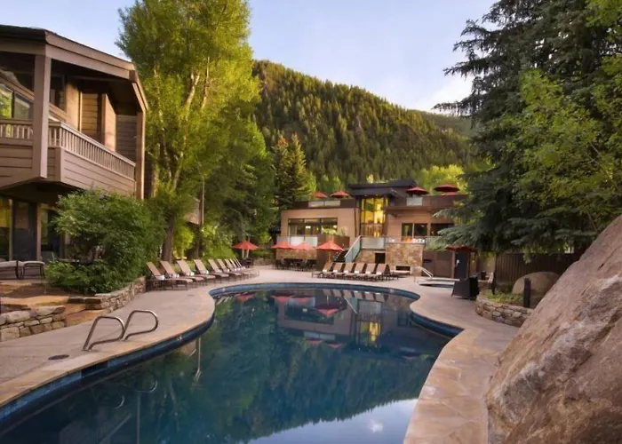 3 Bedroom Mountain Residence In The Heart Of Aspen With Amenities Including Heated Pool, Hot Tubs, Game Room And Spa