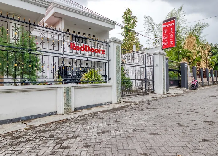 Reddoorz Hostel Near Stadion Mandala Krida Yogya Yogyakarta