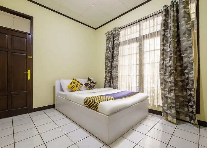 Super Oyo 2672 Bee M Syariah Hotel Bandung