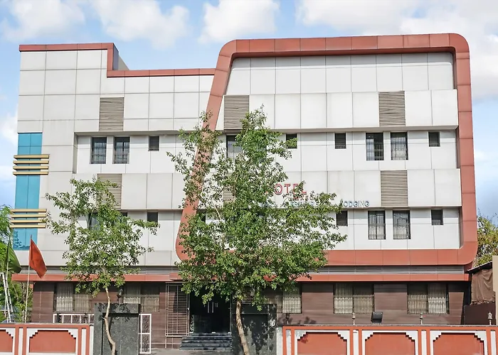 Oyo 33396 Hotel Kartik Aurangabad 