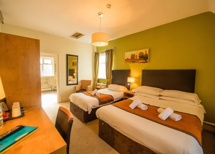 The Twelve Knights Hotel Port Talbot