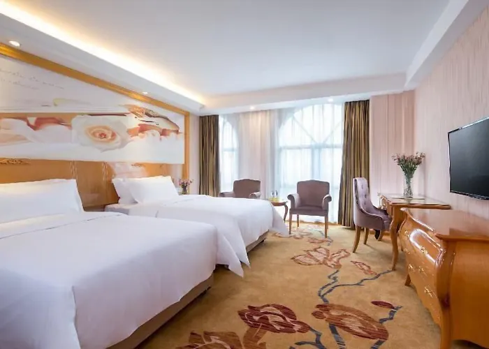 Vienna Classic Hotel Shenzhen Bantian Wuhe Avenue