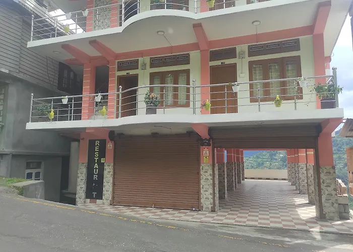 Hotel Nambrog Bomdila