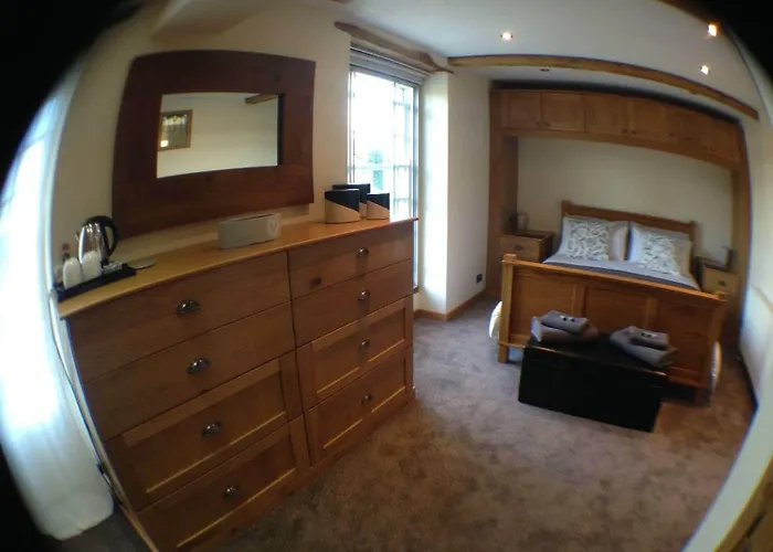 Deri-Down Guest House Abergavenny