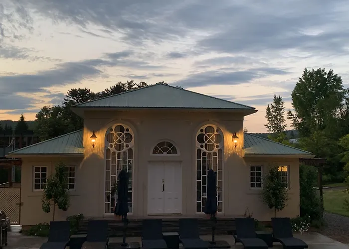 Manoir Chamberland (Adults Only) Hotel Montebello