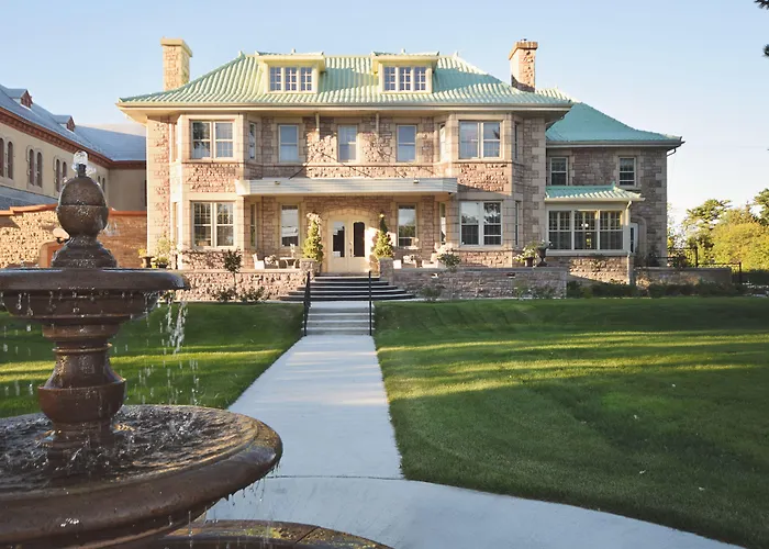 Manoir Chamberland (Adults Only) Hotel Montebello
