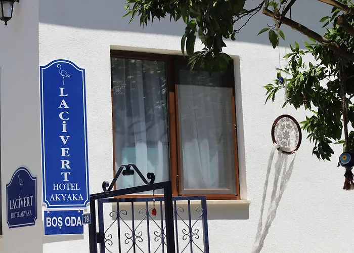 Lacivert Otel Akyaka