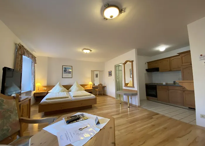 Hotel Lobmeyer Roding
