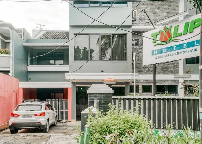 Reddoorz Near Plaza Senayan Hotel Jakarta