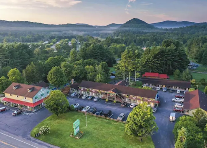 The Pineola Hotel Newland
