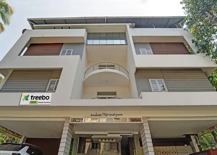 Sreepathi Nirmalyam 400 Mts From Guruvayoor Temple Hotel Guruvayur