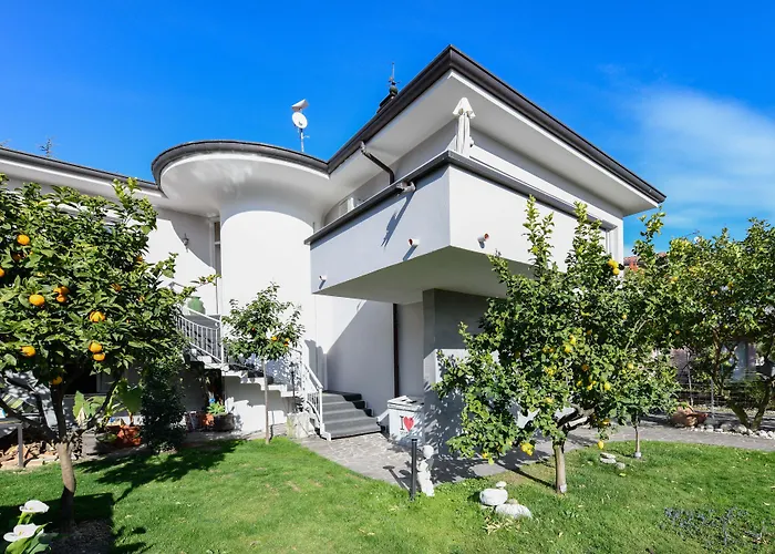Villa Giulia Rooms & Bike Toscolano-Maderno