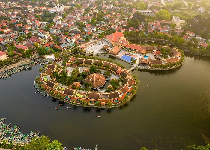 Emeralda Resort Tam Coc NINH BINH