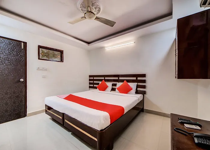 Oyo 33504 Hotel Ananda Inn Hyderabad
