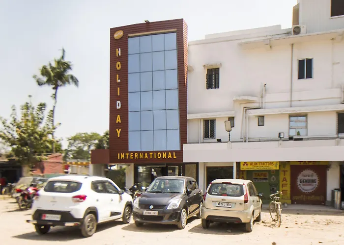 Oyo 33503 Hotel Holiday International Purnia